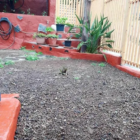 Apartment Studio With Sea View Enclosed Garden And Wifi At Balcon De *